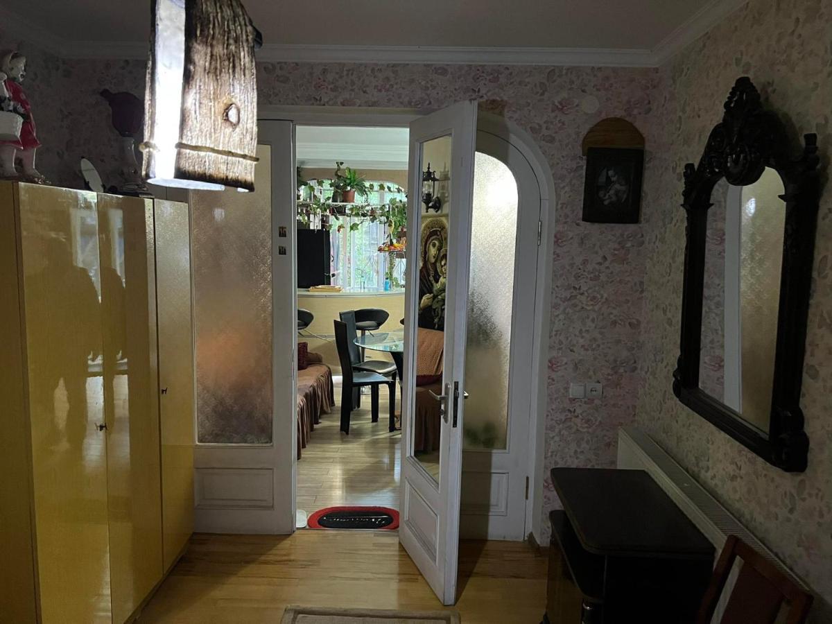 3 Room Flat In 第比利斯 外观 照片