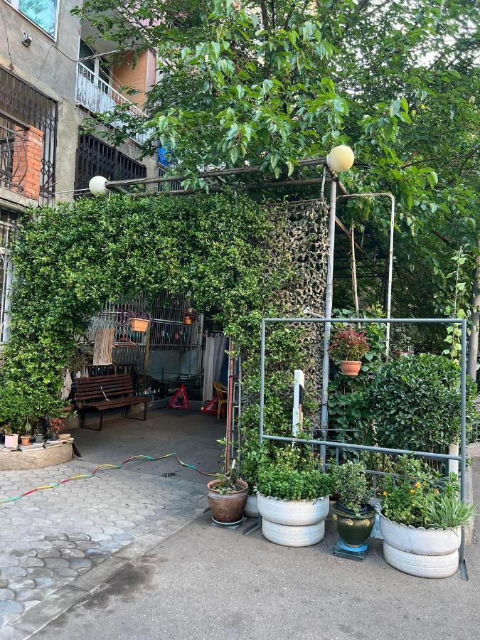 3 Room Flat In 第比利斯 外观 照片